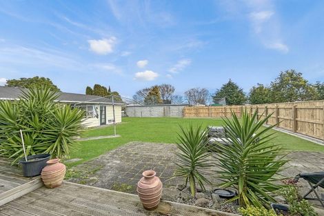 Photo of property in 41 Somerset Crescent, Highbury, Palmerston North, 4412
