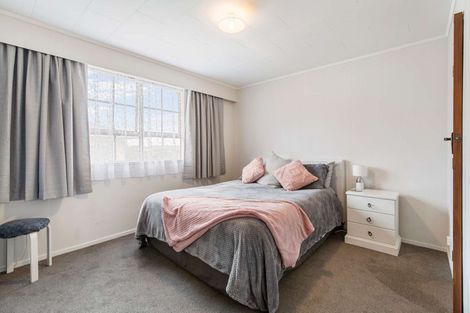 Photo of property in 19 York Street, Gonville, Whanganui, 4501