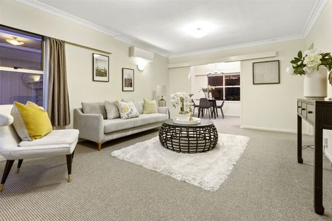 Photo of property in 2/48 Taharoto Road, Takapuna, Auckland, 0622