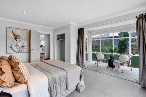 Photo of property in 106 Seaview Road, Westown, New Plymouth, 4310