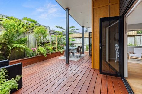 Photo of property in 2 Benmore Crescent, Pyes Pa, Tauranga, 3112