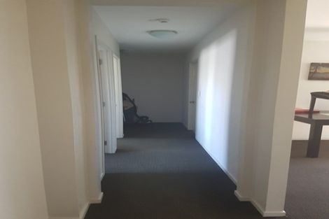 Photo of property in 48 Tongariro Drive, Aotea, Porirua, 5024