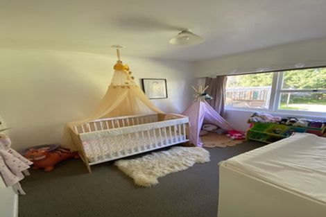 Photo of property in 2/219 Forrest Hill Road, Forrest Hill, Auckland, 0620