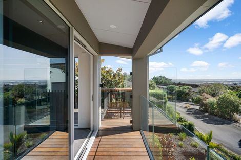 Photo of property in 10 Quarry Hill Terrace, Kennedys Bush, Christchurch, 8025