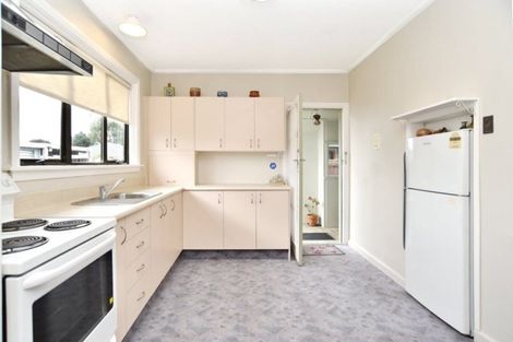 Photo of property in 72 Racecourse Road, Sockburn, Christchurch, 8042