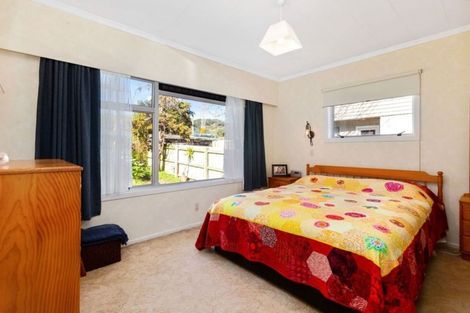 Photo of property in 6b Coates Street, Tawa, Wellington, 5028