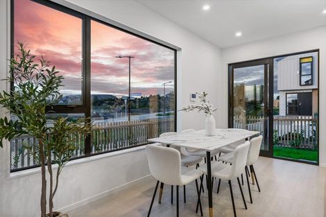 Photo of property in 196 Henwood Road, Westgate, 0814