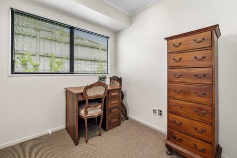 Photo of property in 21 Bodiam Place, Bethlehem, Tauranga, 3110