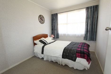 Photo of property in 19 Marlborough Place, Tokoroa, 3420