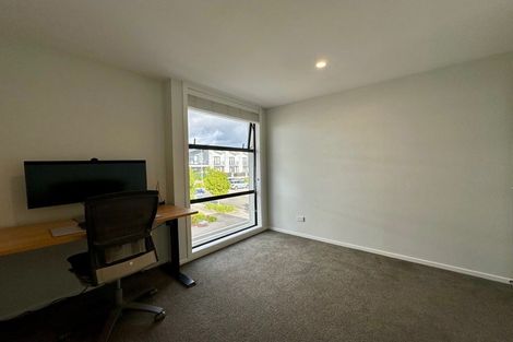 Photo of property in 4 Kaiwawao Lane, Hobsonville, Auckland, 0616