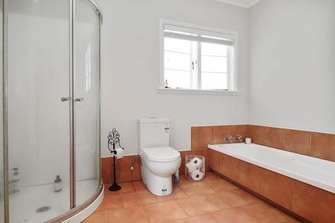 Photo of property in 9f Kakanui Avenue, Hillcrest, Hamilton, 3216