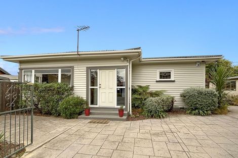 Photo of property in 2 Meadowville Avenue, Spreydon, Christchurch, 8024