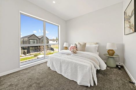 Photo of property in 21 Yellow Pear Lane, Karaka, 2578