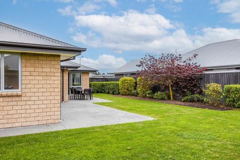 Photo of property in 15 Beech Drive, Rangiora, 7400