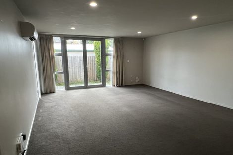Photo of property in 76a Packe Street, Edgeware, Christchurch, 8013