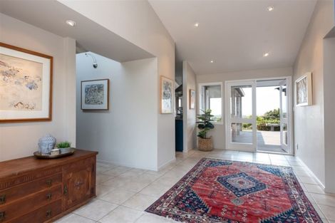 Photo of property in 560 Whitford Road, Whitford, Howick, 2571