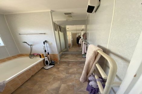 Photo of property in 111 Hinewa Road, Otumoetai, Tauranga, 3110