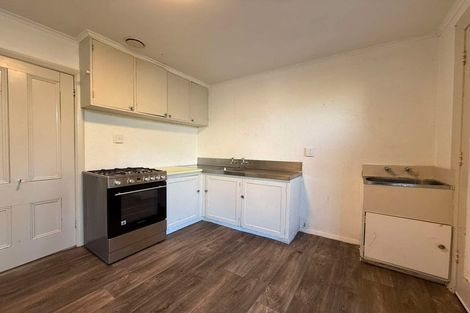 Photo of property in 8 Central Terrace, Alicetown, Lower Hutt, 5010