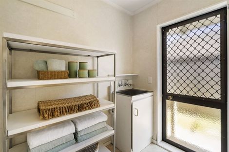 Photo of property in 2/17 Brook Street, Milford, Auckland, 0620