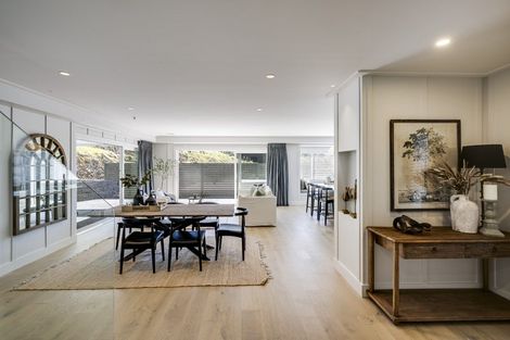 Photo of property in 71 Oak Road, Poraiti, Napier, 4112