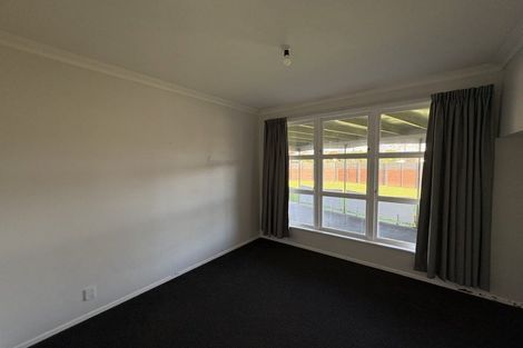 Photo of property in 587 Queen Street East, Levin, 5510