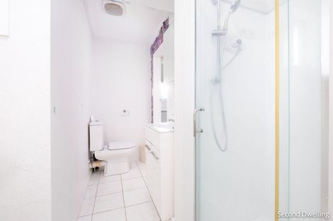 Photo of property in 116 Ennis Avenue, Pakuranga Heights, Auckland, 2010