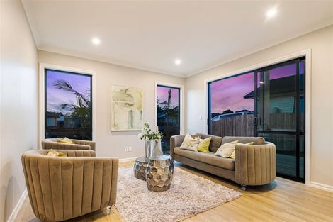 Photo of property in 15 Cutfield Lane, Kumeu, 0810