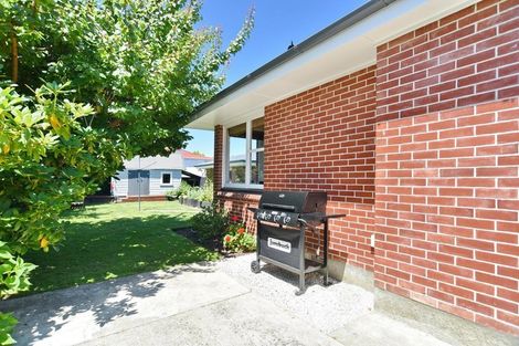 Photo of property in 32 Seddon Street, Rangiora, 7400