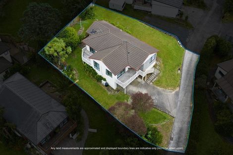 Photo of property in 18 Van Dyke Place, West Harbour, Auckland, 0618