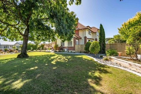 Photo of property in 62 Grange Street, Winton, 9720