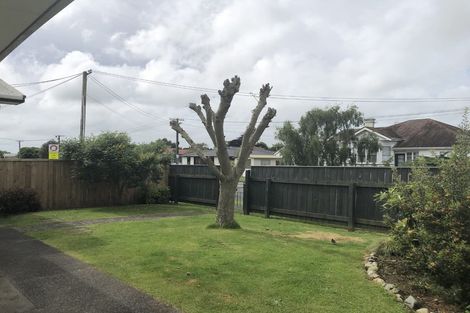 Photo of property in 1 Trafalgar Street, Levin, 5510