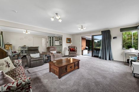 Photo of property in 5 Ruskin Place, Westown, New Plymouth, 4310