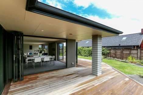 Photo of property in 9 St Andrews Parkway, Waiwhakaiho, New Plymouth, 4312