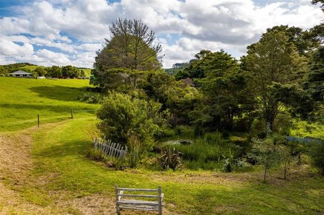 Photo of property in 65 Papa Road, Titoki, Whangarei, 0172