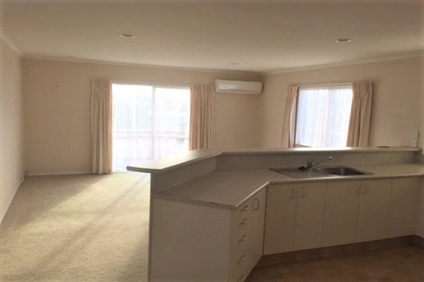 Photo of property in 6/28 Third Avenue, Tauranga, 3110