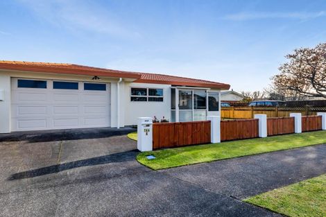 Photo of property in 164a Carrington Street, Lower Vogeltown, New Plymouth, 4310