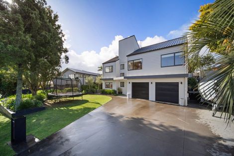 Photo of property in 54 John Gill Road, Shelly Park, Auckland, 2014