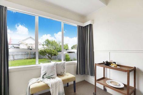 Photo of property in 15 Burton Avenue, Whanganui East, Whanganui, 4500