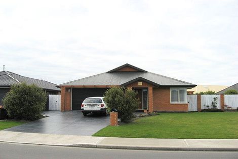 Photo of property in 88 Courtenay Drive, Kaiapoi, 7630