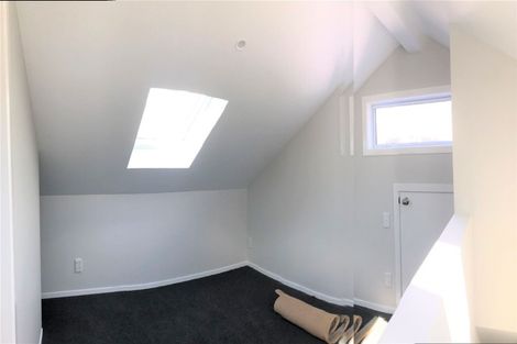 Photo of property in 140 Cashmere Avenue, Khandallah, Wellington, 6035