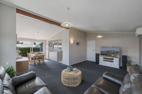 Photo of property in 58 Boucher Avenue, Te Puke, 3119