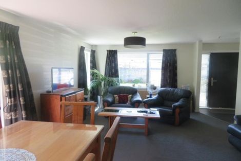 Photo of property in 27a Compton Crescent, Taita, Lower Hutt, 5011