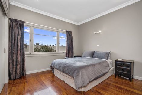 Photo of property in 37 Burrows Street, Tauranga South, Tauranga, 3112