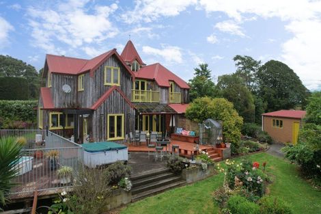 Photo of property in 77 Mcleavey Road, Ohau, Levin, 5570