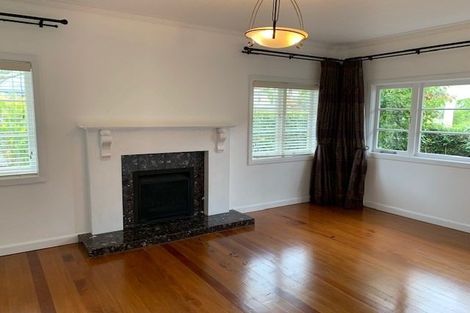 Photo of property in 34 Hastings Parade, Devonport, Auckland, 0624