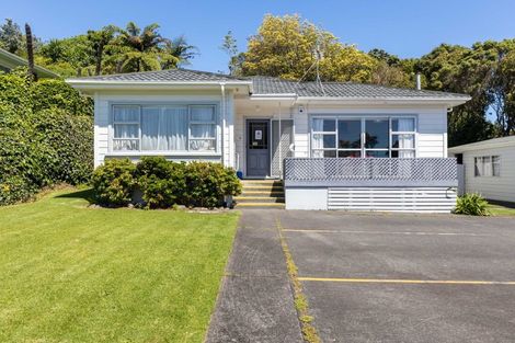 Photo of property in 429 Devon Street West, Lynmouth, New Plymouth, 4310