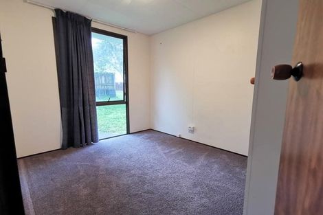 Photo of property in 2/109 Oreil Avenue, West Harbour, Auckland, 0618