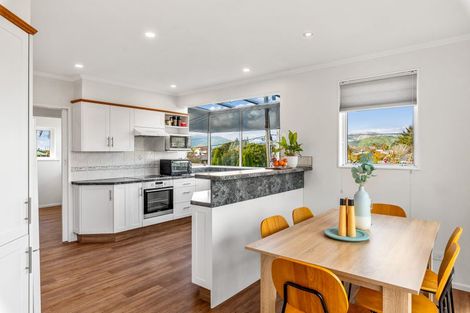 Photo of property in 55 Martin Road, Paraparaumu Beach, Paraparaumu, 5032