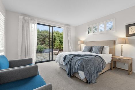 Photo of property in 1 Kirimoko Crescent, Wanaka, 9305