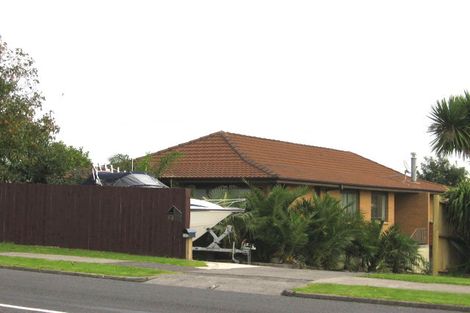 Photo of property in 79 Sandspit Road, Shelly Park, Auckland, 2014